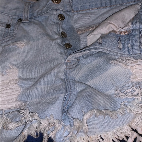 Hi rise shorties - Picture 2 of 2